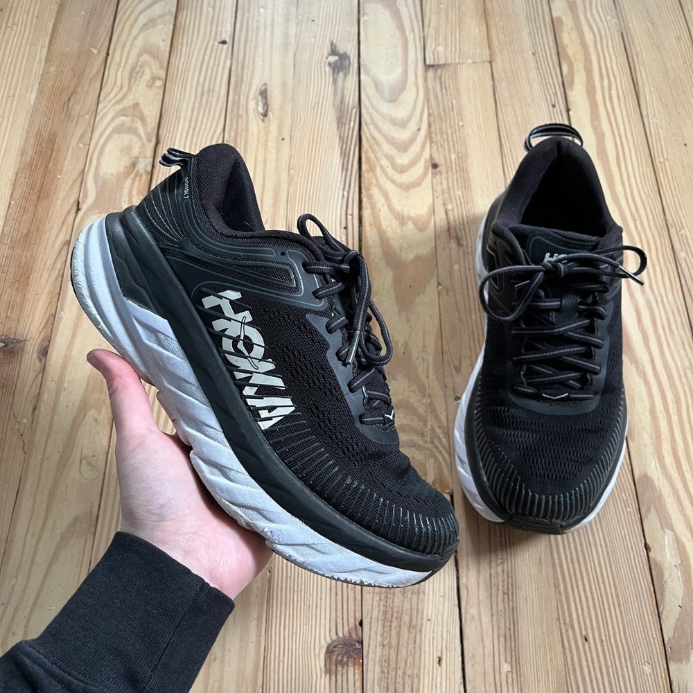 Hoka One One Bondi 7 Running Shoes Womens 8 Black White Maximalist 1110519 BWHT